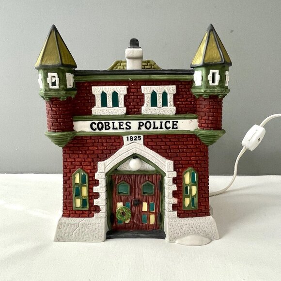 Dept 56 Cobles Police Station Lighten Dickens Village Series Heritage Collection - Picture 6 of 15